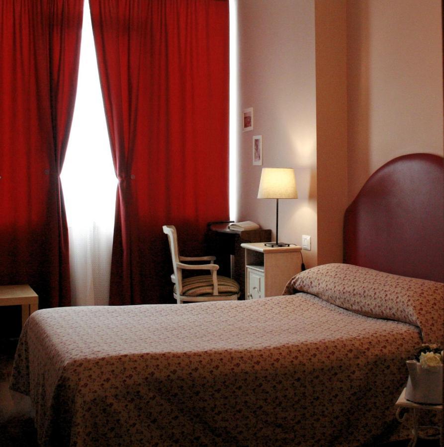 Ankon Hotel Ankona Zewnętrze zdjęcie