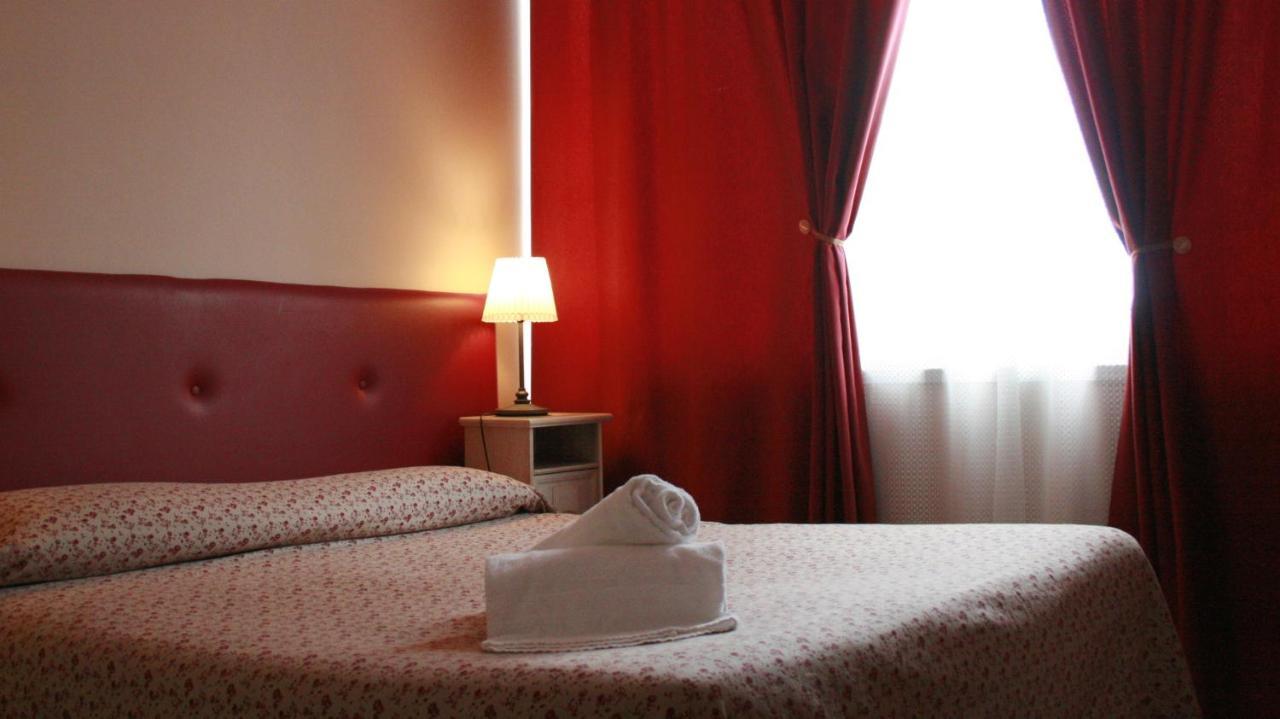 Ankon Hotel Ankona Zewnętrze zdjęcie